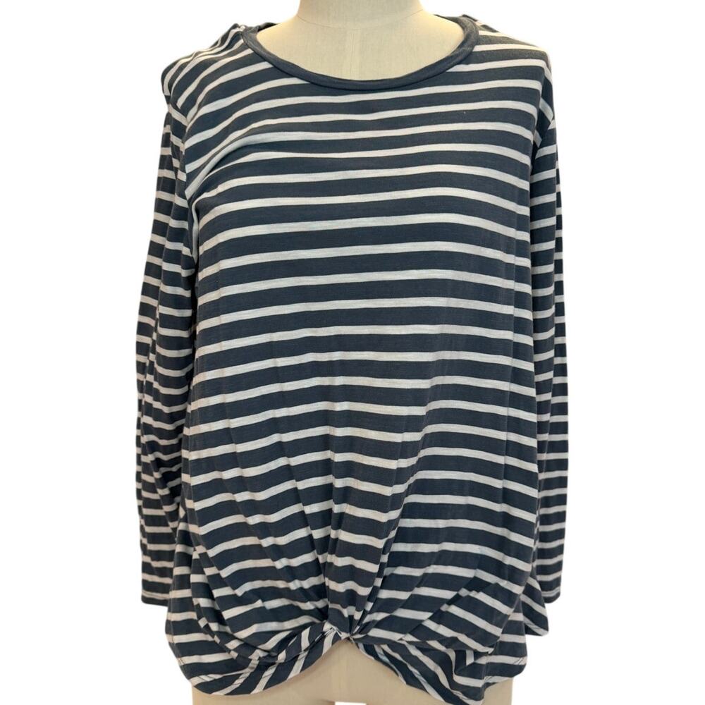 Maurices 1X Plus Size‎ Striped Twist Front Top Blue White Long Sleeve Scoop Neck